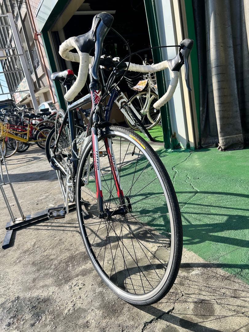 No.545 良い TOTEM S700Cbikes ロードバイク16段変速