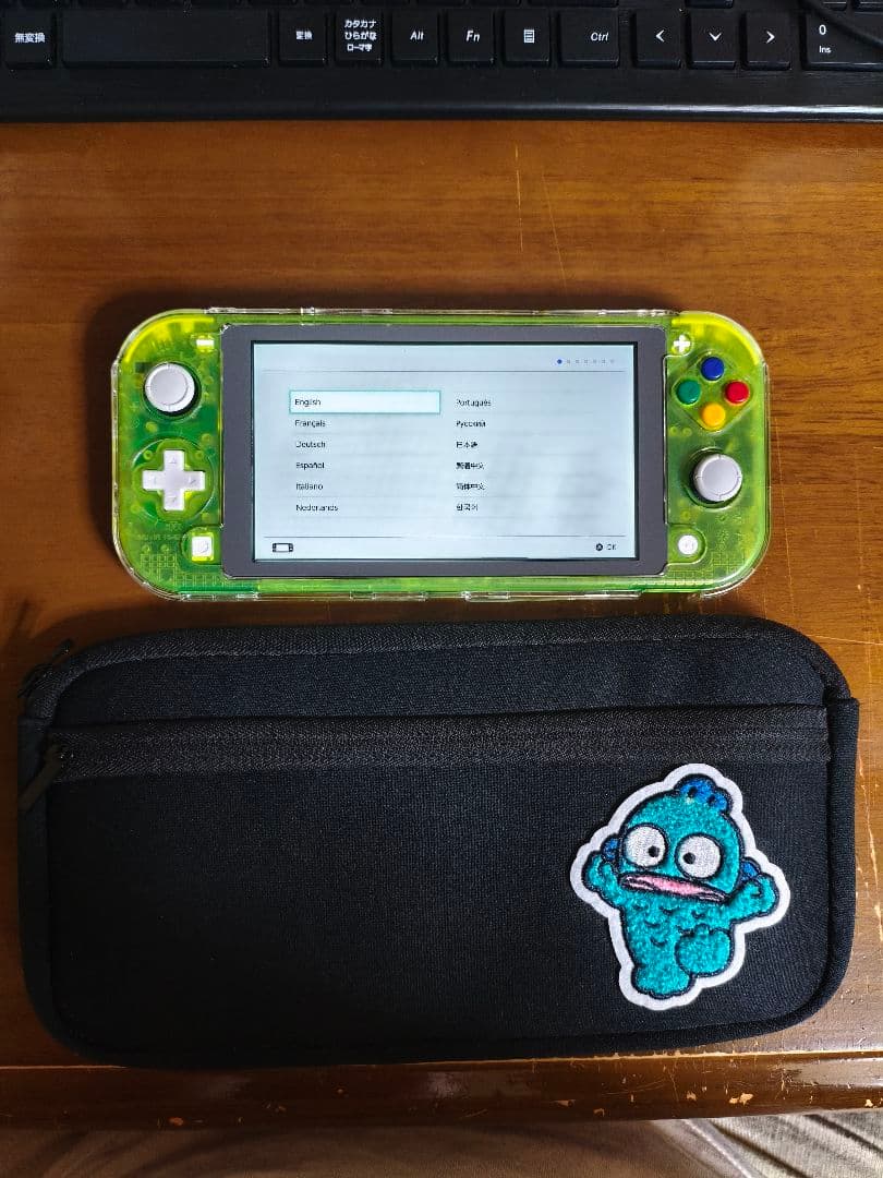 Nintendo Switch Lite クリアグリーン ケース付き ジャンク品 Nintendo Switch Lite クリアグリーン ケース付き ジャンク品