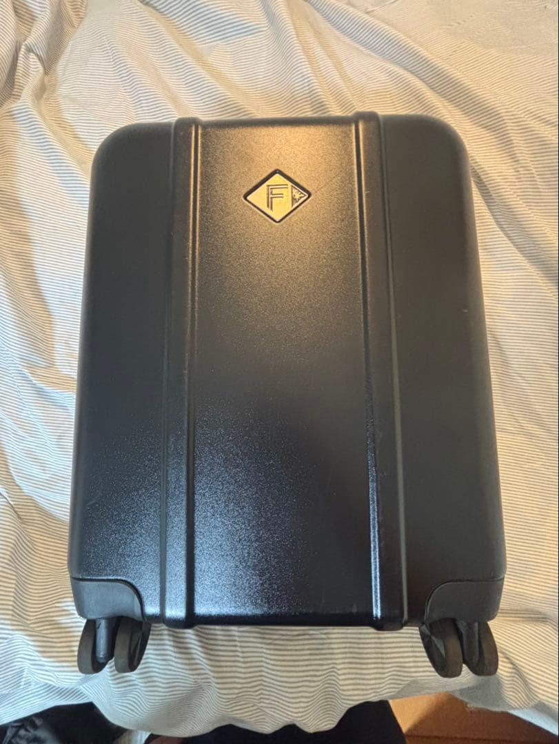 非売品】FIGHTERS キャリーケース 2023FAVプレミアム特典 - メルカリ