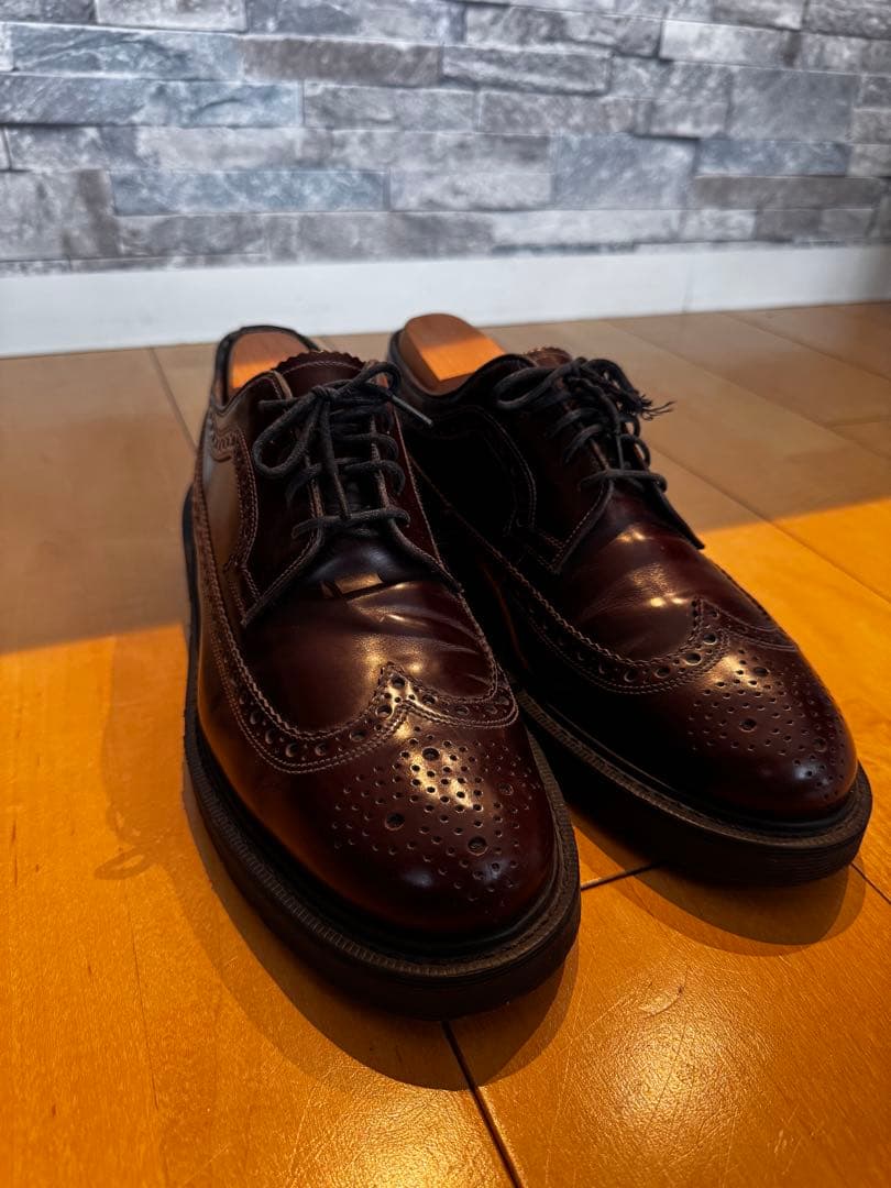 Loake ダークブラウン レザー ウィングチップ 中古・古着通販】LOAKE (ローク) ウィングチップシューズ ブラウン