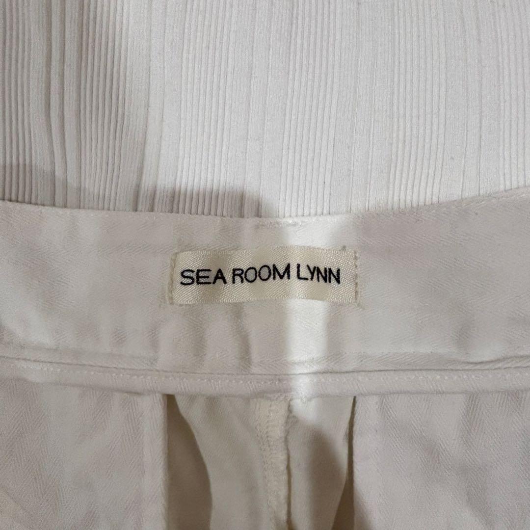 Searoomlynn【2tuckハイウエストCottonショートパンツ】 - メルカリ