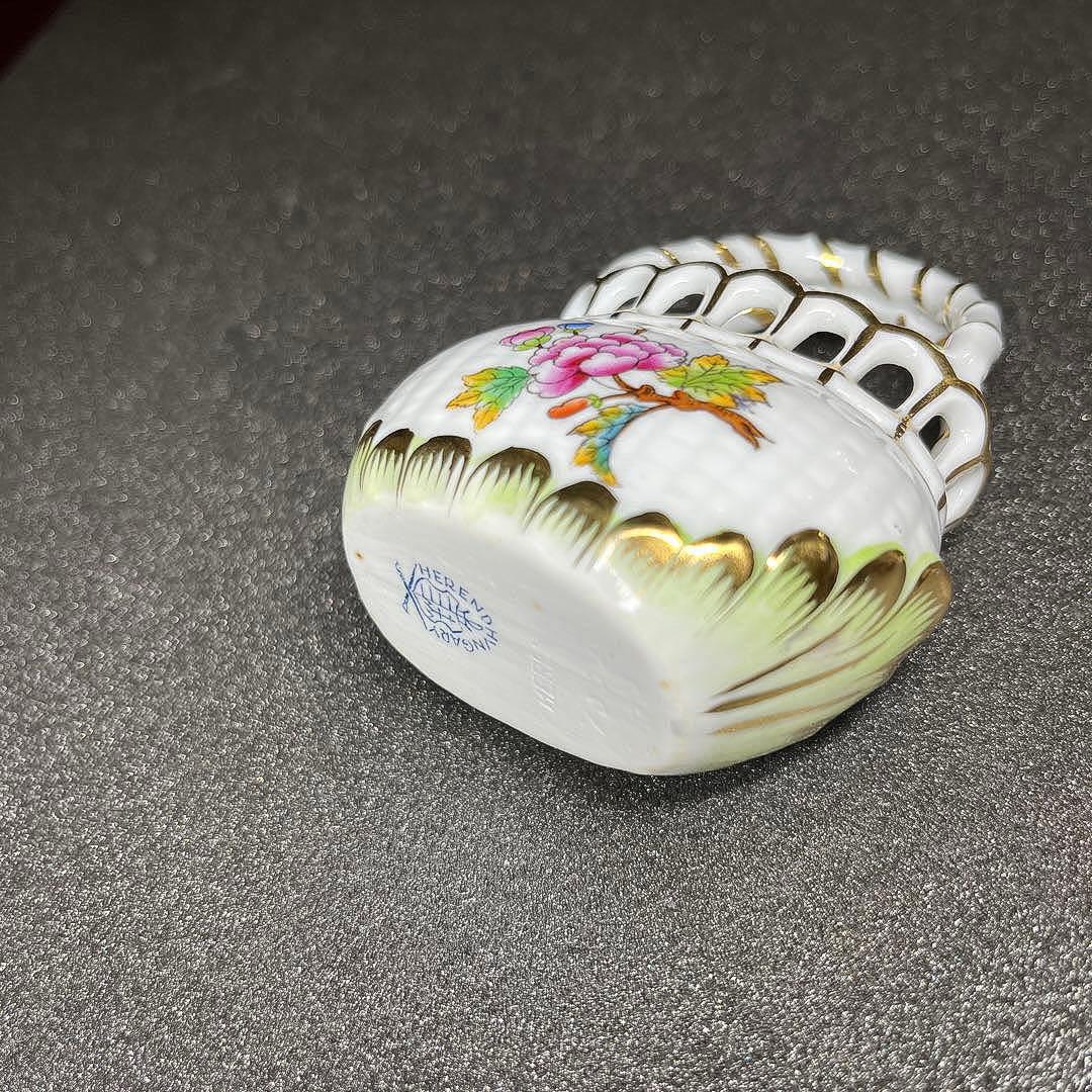 希少品】ヘレンド HEREND ヴィクトリアブーケ ミニバスケット 小物入れ