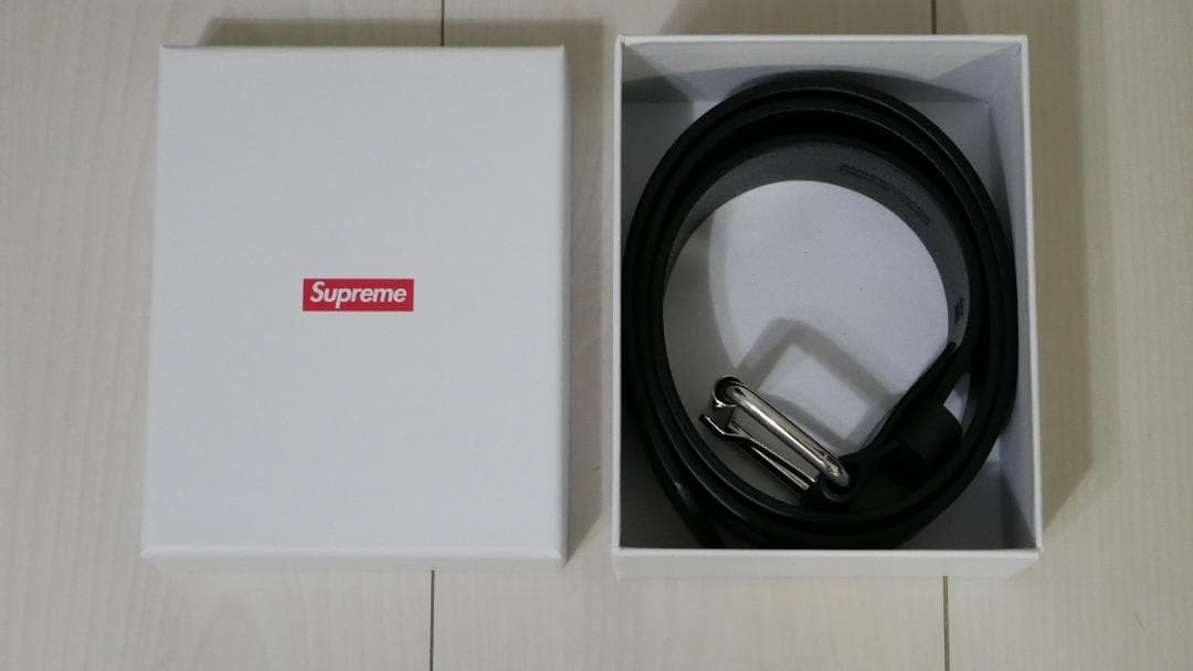 Supreme Repeat Leather Belt ベルトS/Mシュプリーム