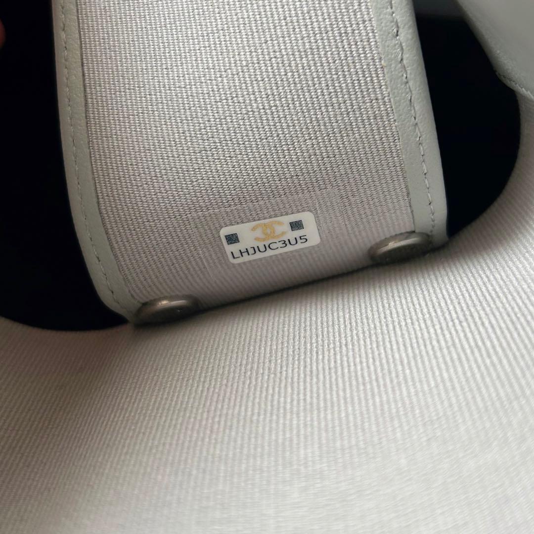 《極美品》 CHANEL マトラッセ キーケース ライトグレー