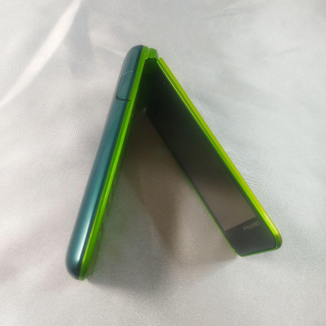 美品】au GRATINA グラティーナ 4G KYF31グリーン - メルカリ