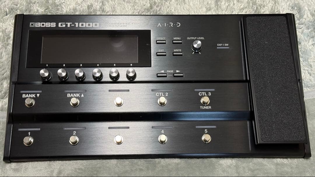 マ*)様 BOSS ボス GT-1000 マルチエフェクター 元箱あり お取寄せ商品】BOSS(ボス) GT-1000 (マルチエフェクター/アンプ