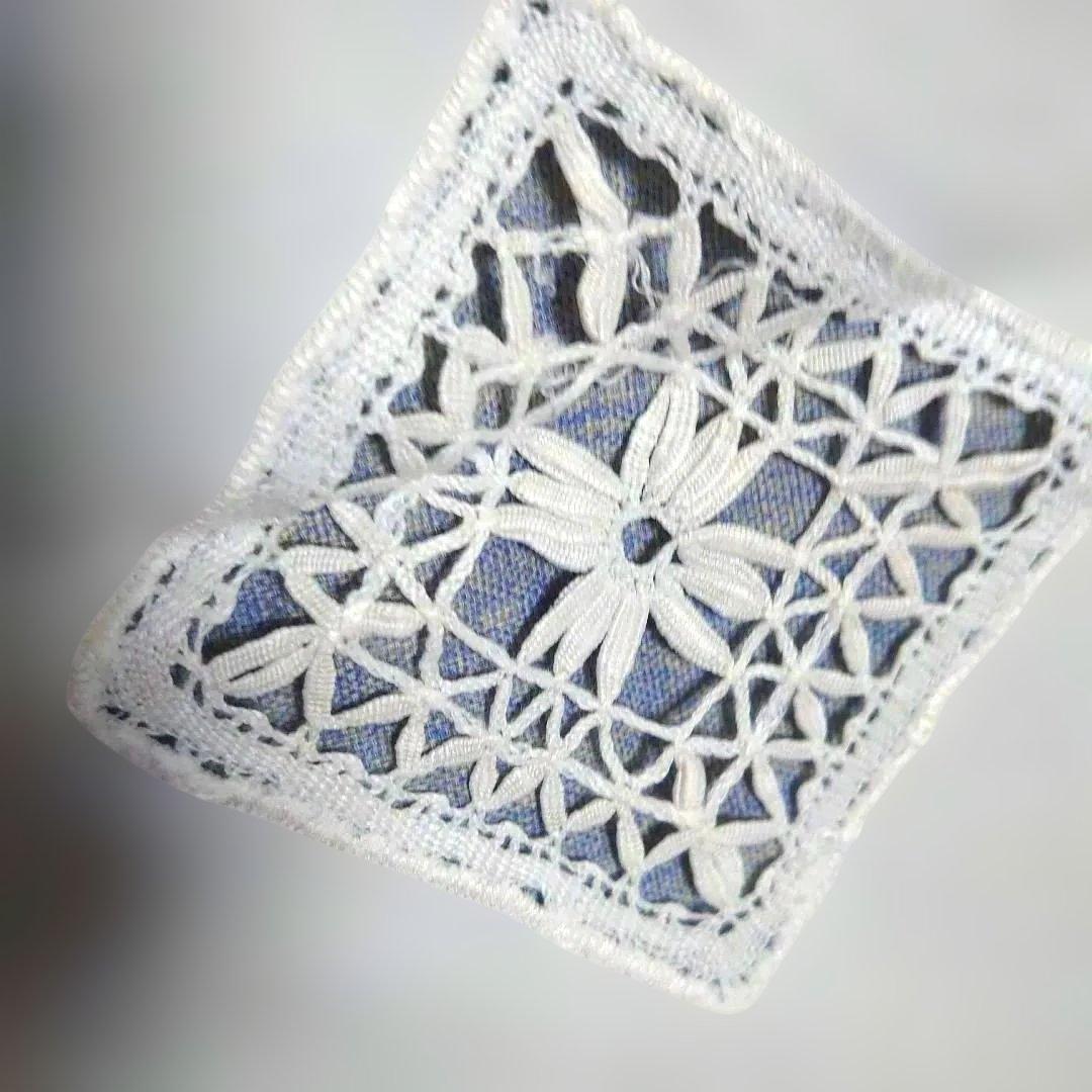 アンティーク ボビンレース テーブルクロス 111.5cm 麻