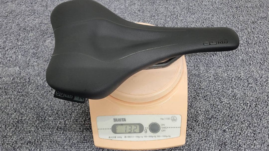 Sqlab612 Ergowave R Carbonサドル140mm幅使用極少品
