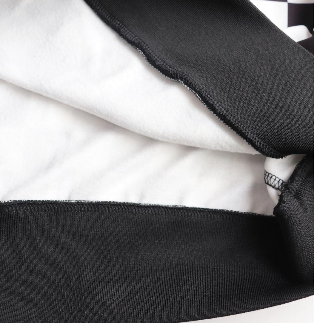 《デヴァローゴルフ》未使用 チェッカーフラッグ柄 モックネックトレーナー M