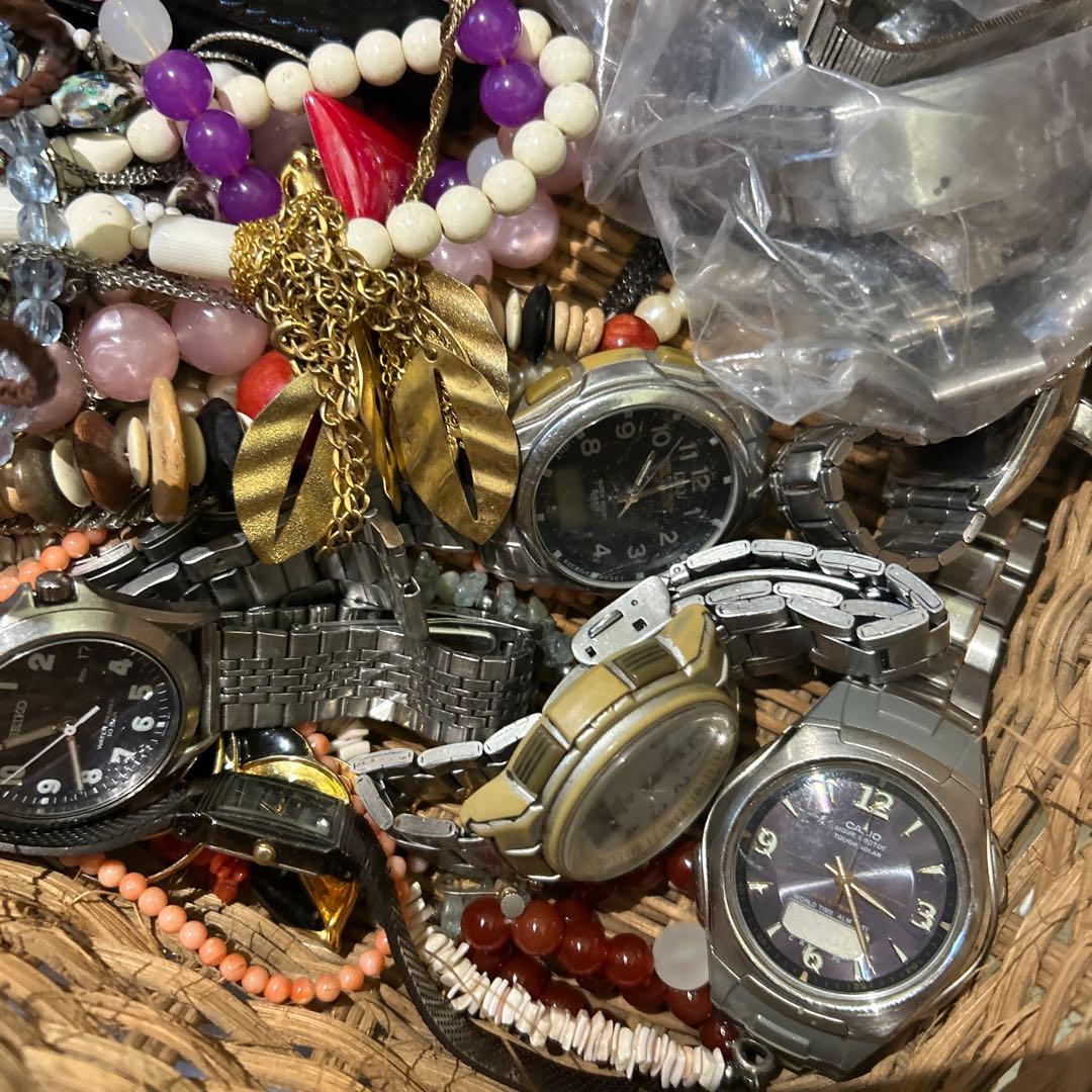 遺品整理・生前整理品】 アクセサリーセット ジュエリーボックス 時計