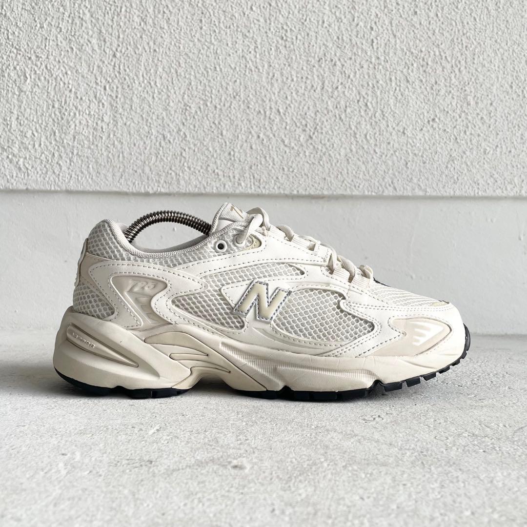 【極美品】New Balance ML725CH 23.5cm ホワイト