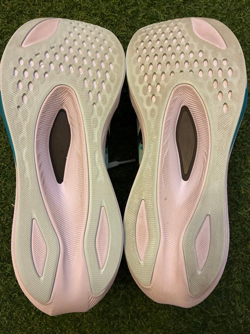 3連休割アシックス MAGIC SPEED 4 26.0cm マジックスピード4