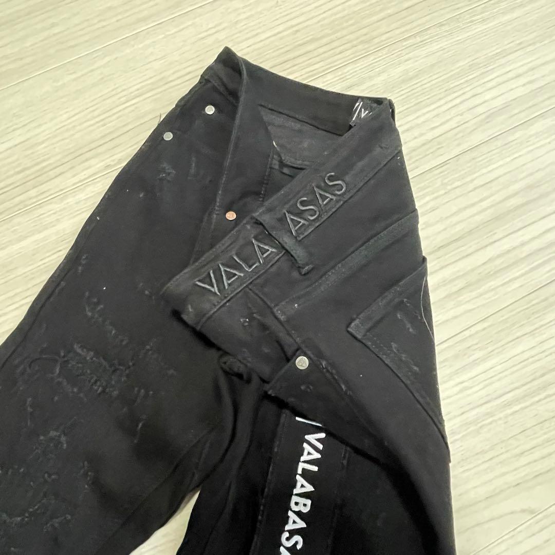 バラバサスvalabasas スキニーフレアデニム drip ダメージ 30 黒