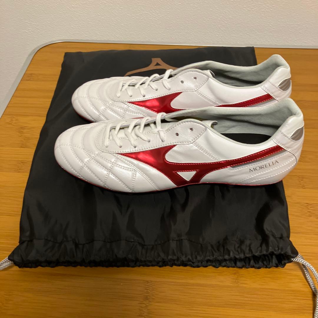 超希少】ミズノ モレリア2 レッド×ブラック 超希少】ミズノ モレリア2
