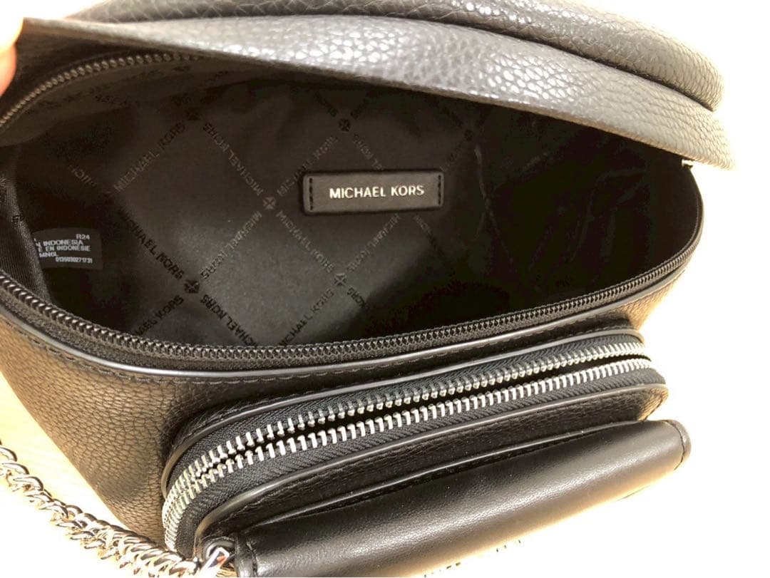 yoppy✂️断捨離中様】マイケルコース ウエストバッグ