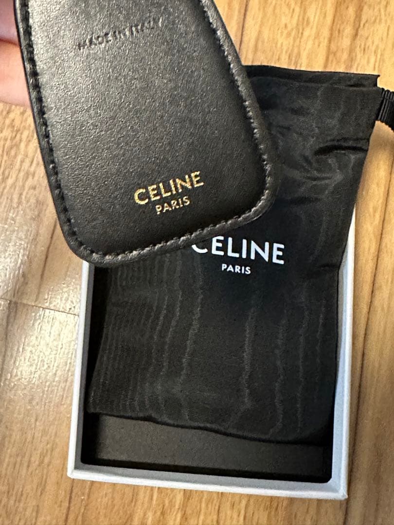 CELINE ダークブラウン レザーキーケースの通販はau PAY マーケット