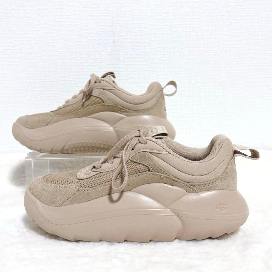 【美品】UGG アグ　クラウド トレーナー 厚底　スニーカー　23.5cm