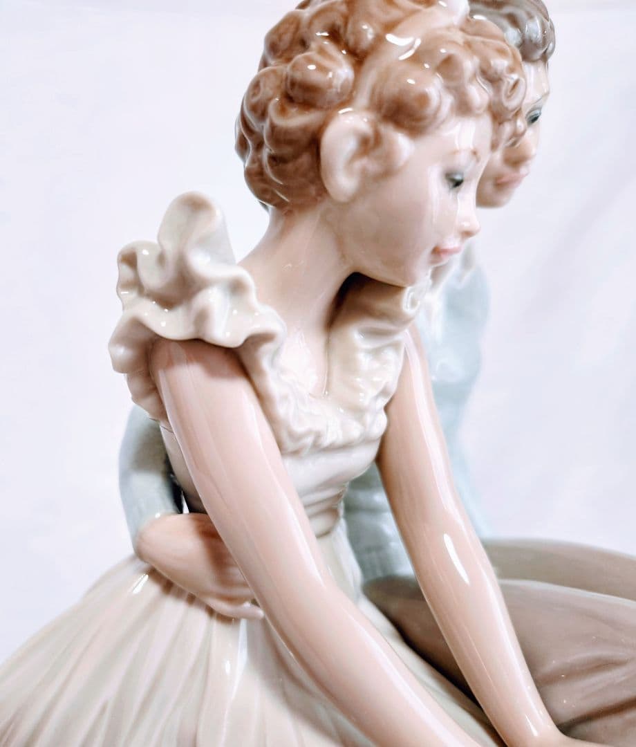 リヤドロ【希少美品】フィギュリン《ヤングラブ》《天にも昇る気持ち》No.1409