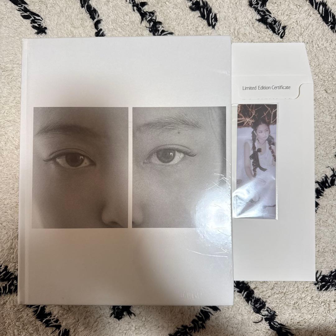 JENNIE ジェニ Photobook 代官山 POP UP ポップアップ - メルカリ