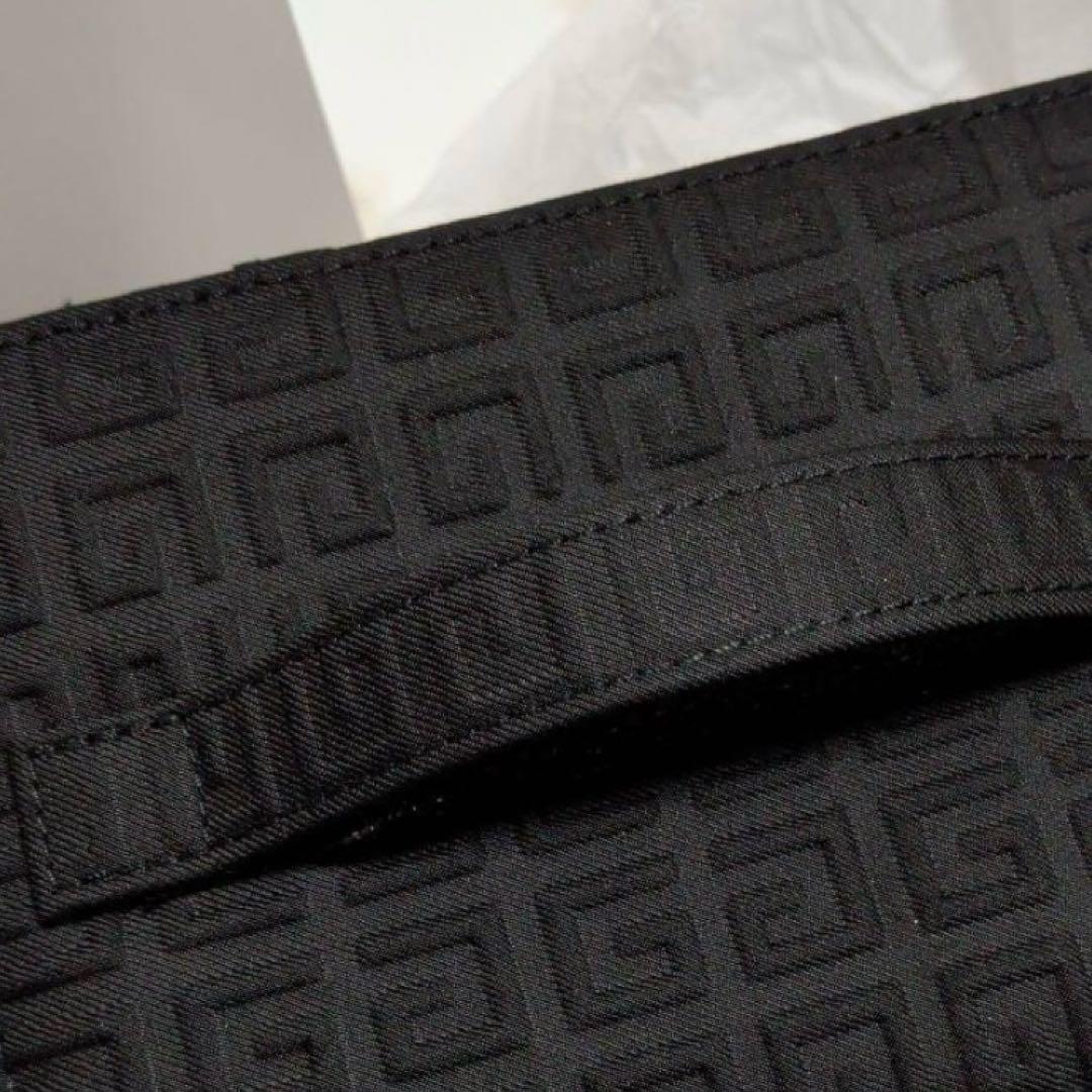 ジバンシイ ブラック モノグラム バニティ2025 非売品 未使用に近い