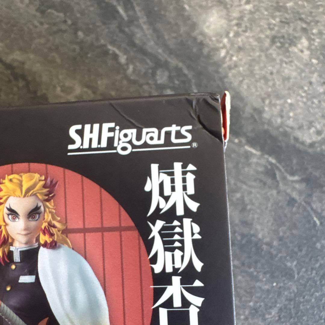 S.H.Figuarts 煉獄杏寿郎　鬼滅の刃 新品