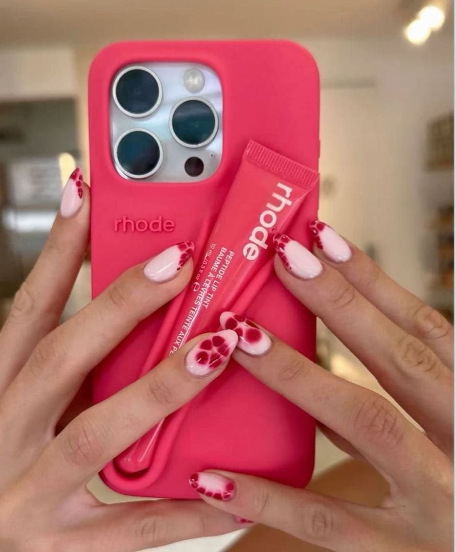 【Room1221 】rhode guava spritzケースリップ付き Rhode Lip Case Silicone iPhone Case Guava Spritz - FW24 - GB