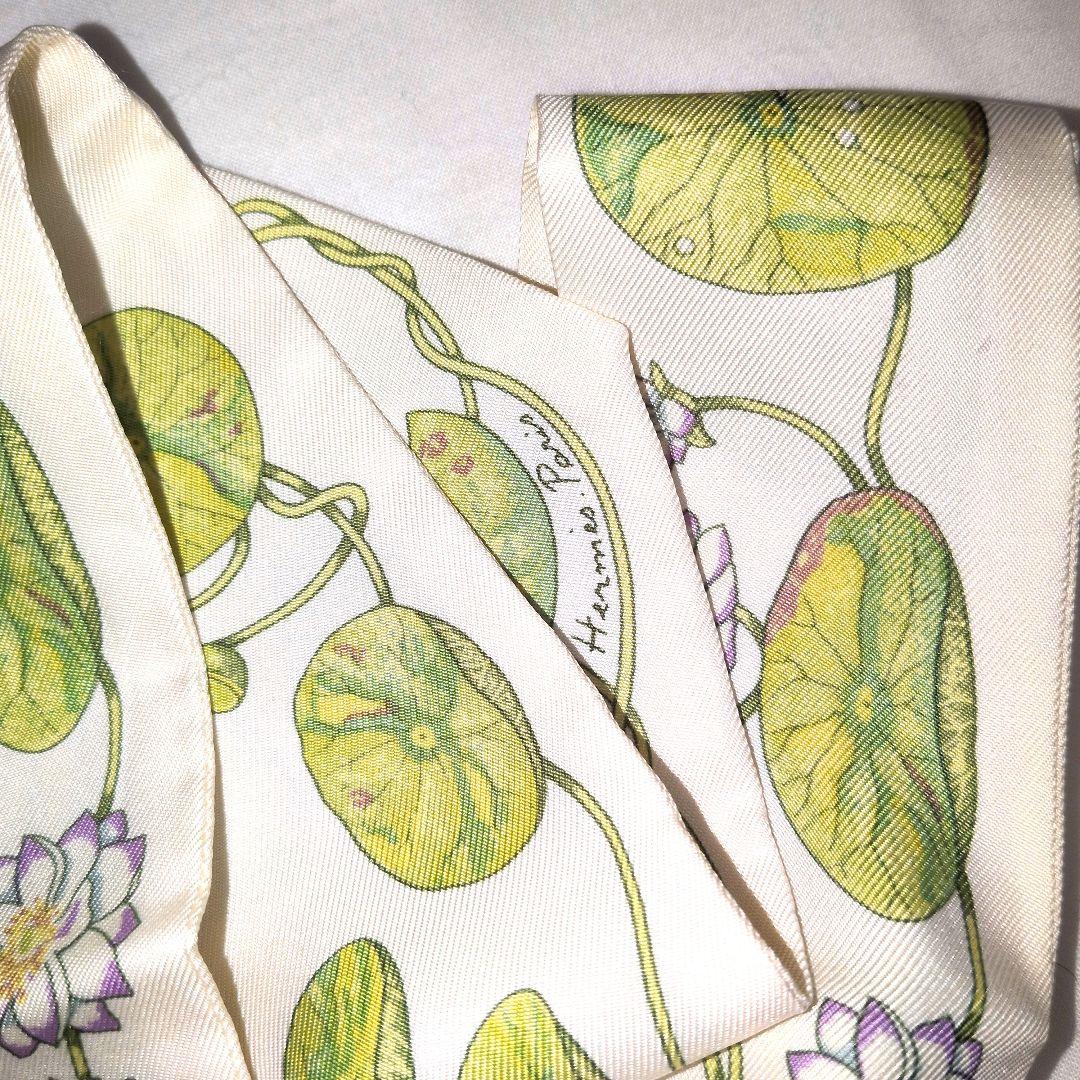 HERMES ツイリー蓮の華希少シルク100 ”FLEURS DE LOTUS” HERMES