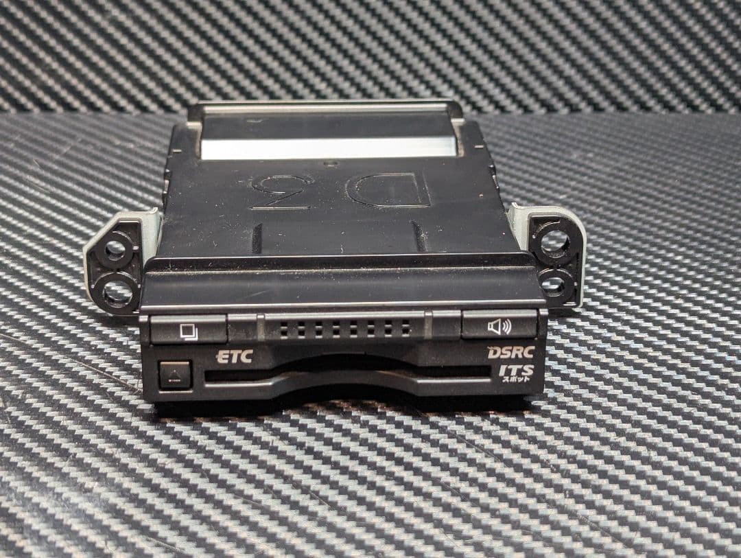 トヨタ　純正　ETC2.0　DSRC　ITS光ビーコン　ナビ連動　ビルトイン トヨタ アクセサリー | ナビオプション | ETC2.0について | トヨタ