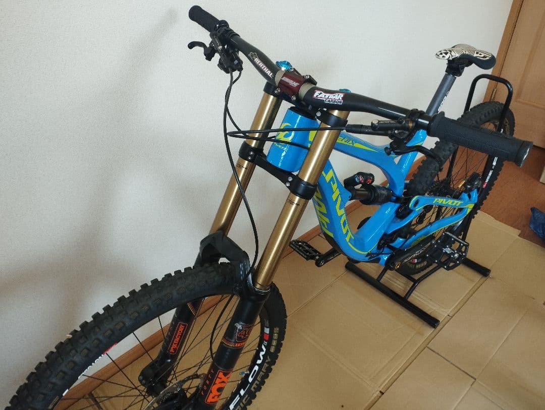 PIVOT Phoenix Carbon MTB カーボン⚠️渡邊瑛貴⚠️