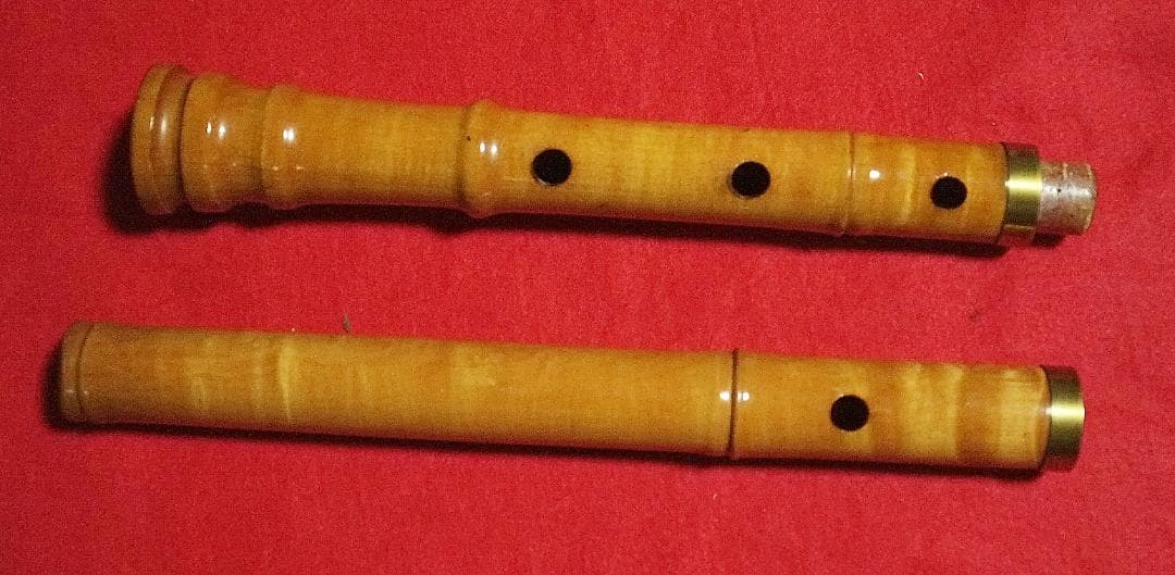 235尺八本体 ニ尺管倫童銘ニ印