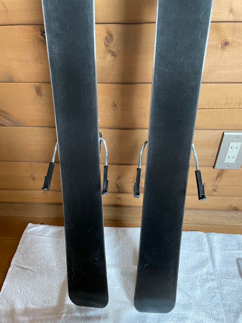 スワロースキー ロタシオン 147cm スキー板 ビンディング - メルカリ