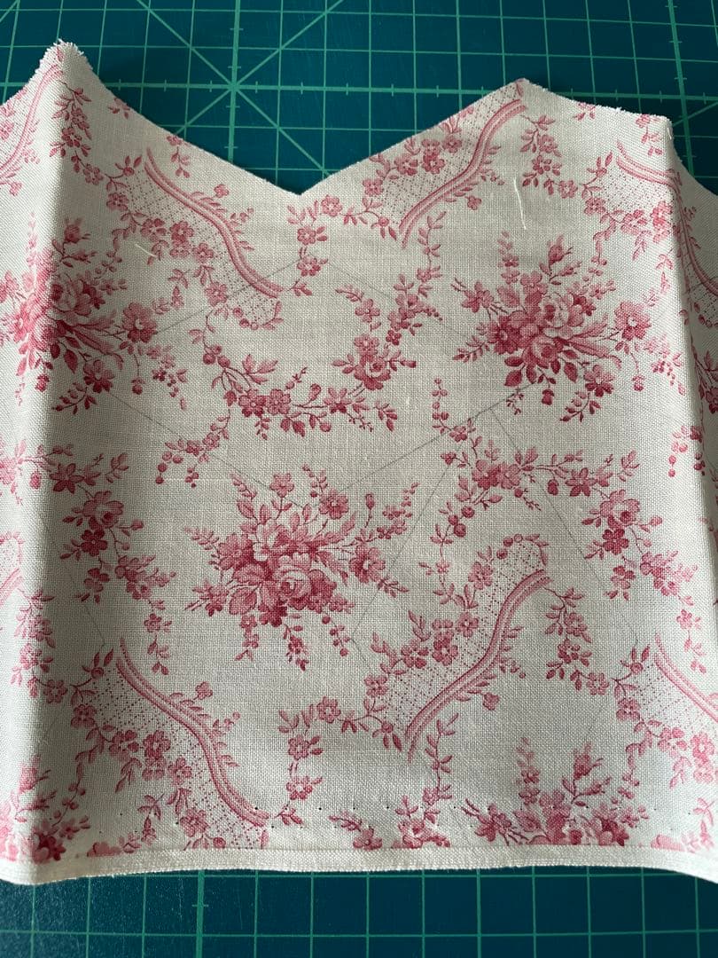 478）ヘキサゴン 正六角形 パッチワーク 製作途中 カット布 - メルカリ