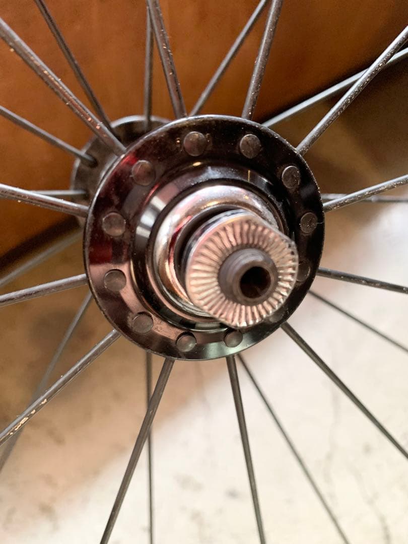 ◇COLNAGO コルナゴ700cホイール＆シュワルベのタイヤ付◇ピナレロ