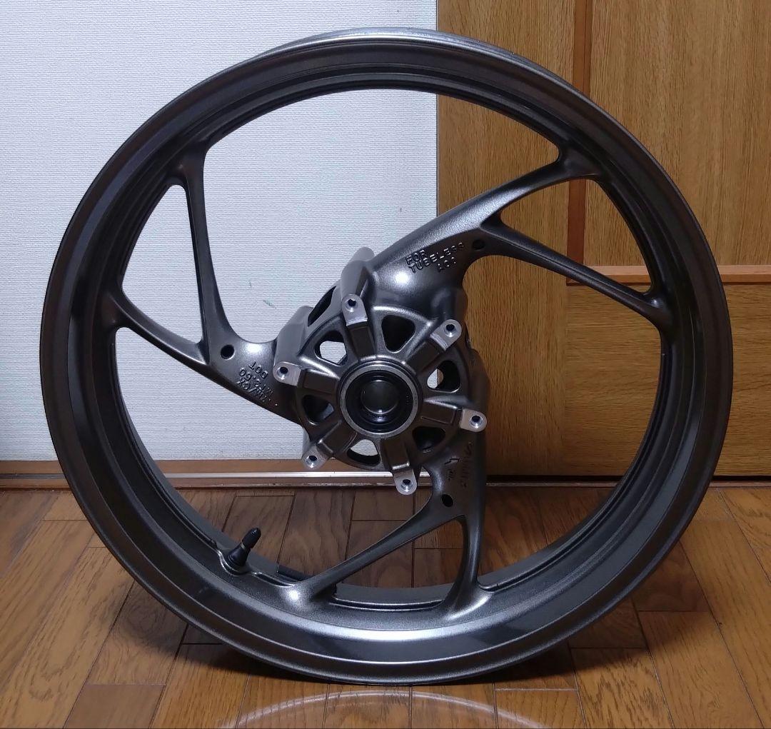 GSX-S1000GT 2024 純正ホイール　フロント GSX-S1000GT 2024 純正ホイール フロント - メルカリ