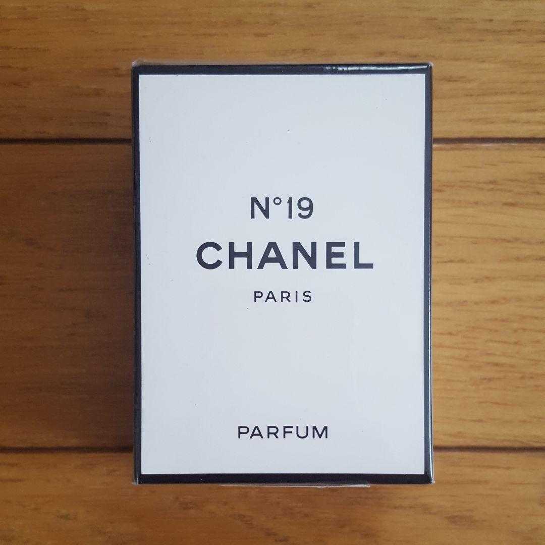 新品⭐シャネル No.19 14ml 楽天市場】シャネル 19 パルファム 14mlの通販