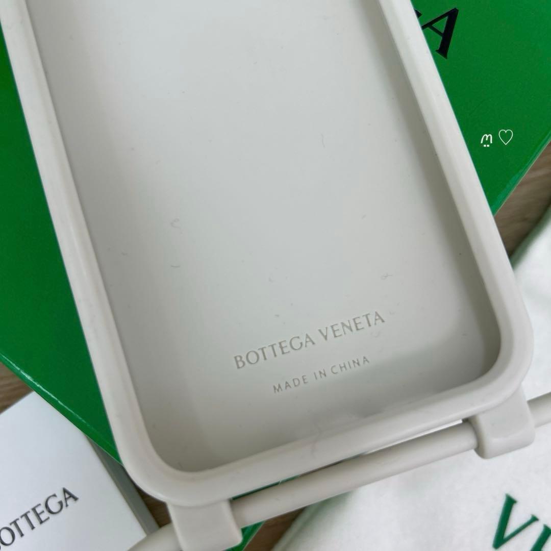 ボッテガヴェネタ iPhone13Proケース 14 15 スマホショルダー - メルカリ