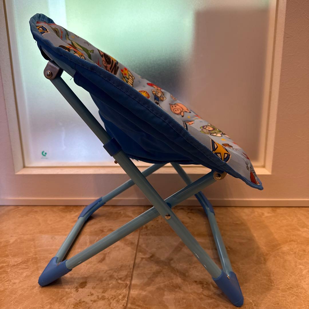新品】トイストーリー キッズチェア バケットチェア 折りたたみイス