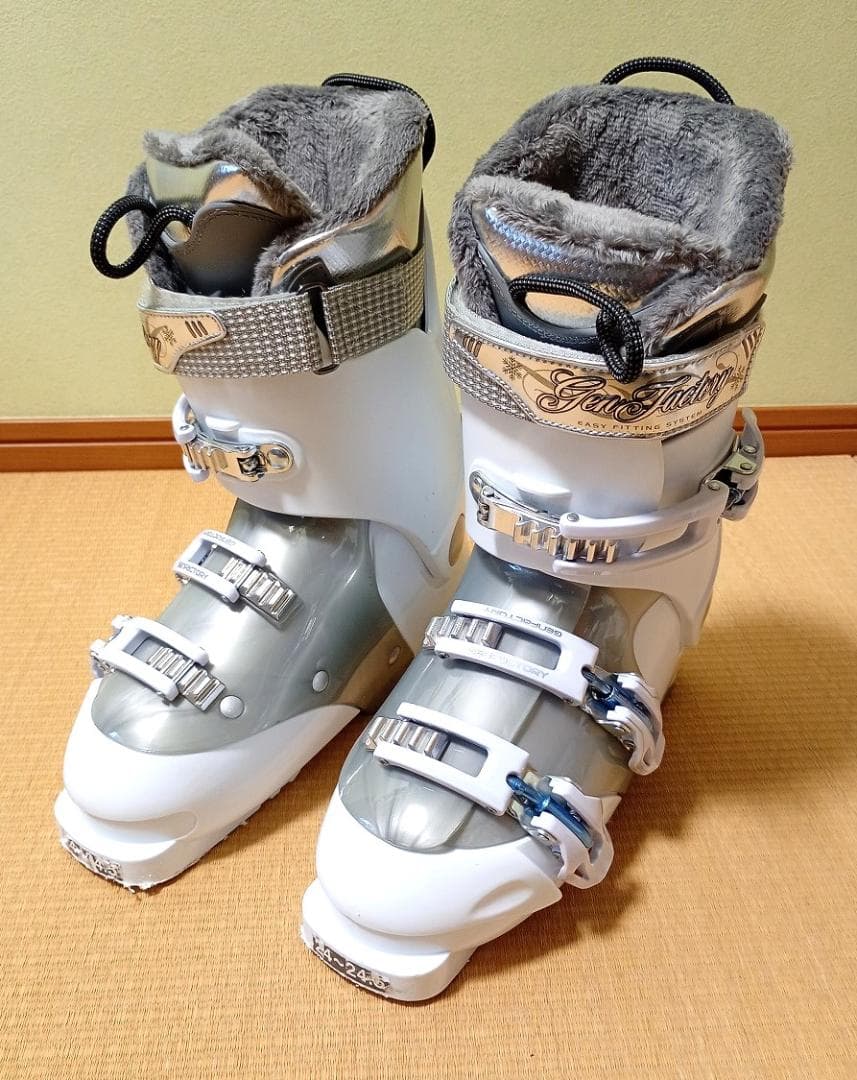 24.0〜24.5cm スキーブーツ GENFACTORY CARVE-5