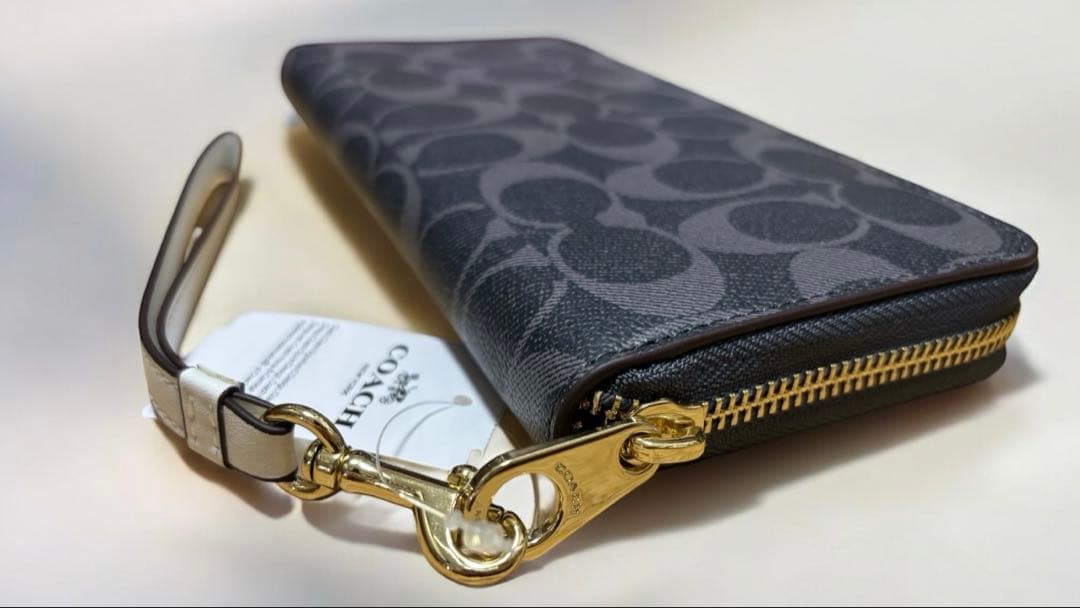 《新品》COACH 長財布