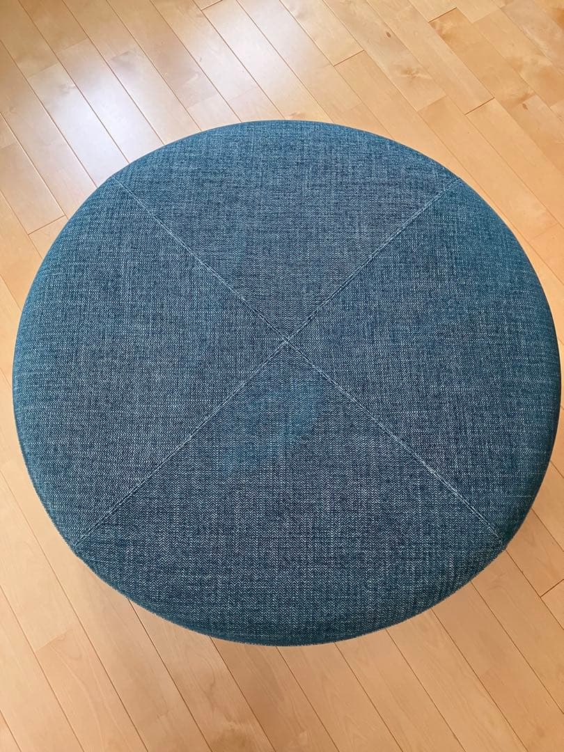 arflex アルフレックス PI ピーアイ オットマン　円形スツール PI | PRODUCTS | arflex（アルフレックス ジャパン）