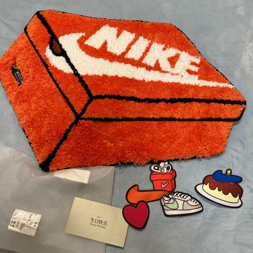 新品】NIKE BOX RUGMAT 