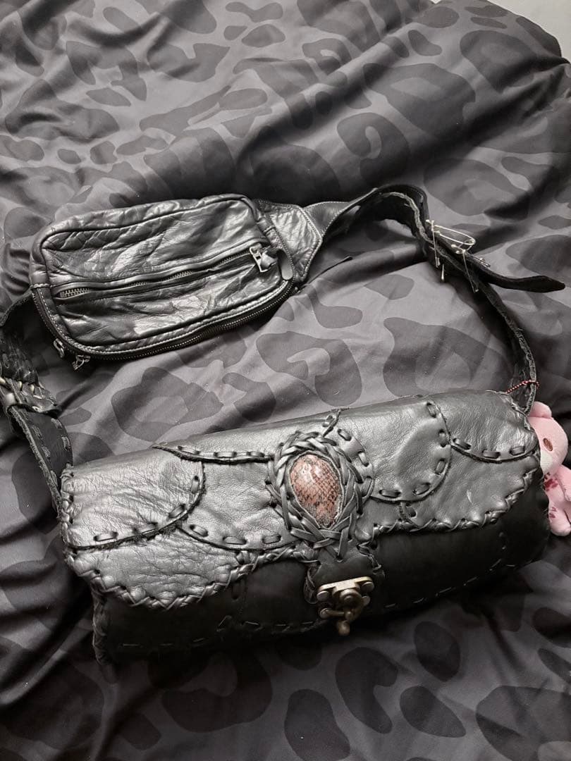 希少 リメイク レザー bag kmrii 00s archive v系 風 希少 リメイク レザー bag kmrii 00s archive v系 風 希少 リメイク