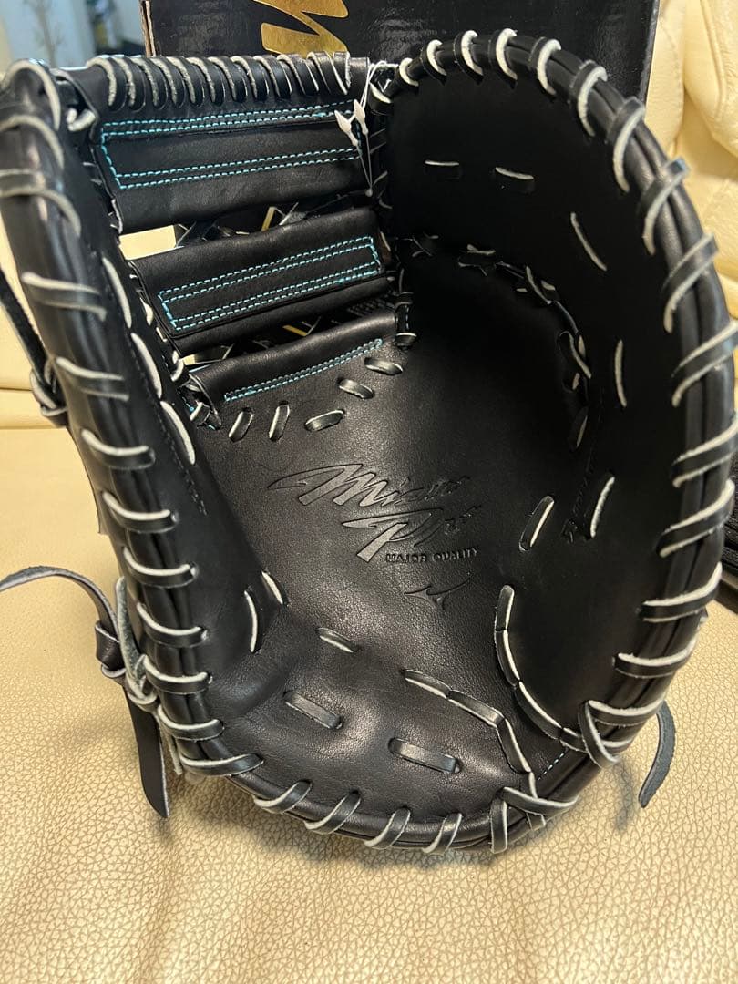 箱付き硬式限定ミズノプロダイバーシティーファーストミットタグ付