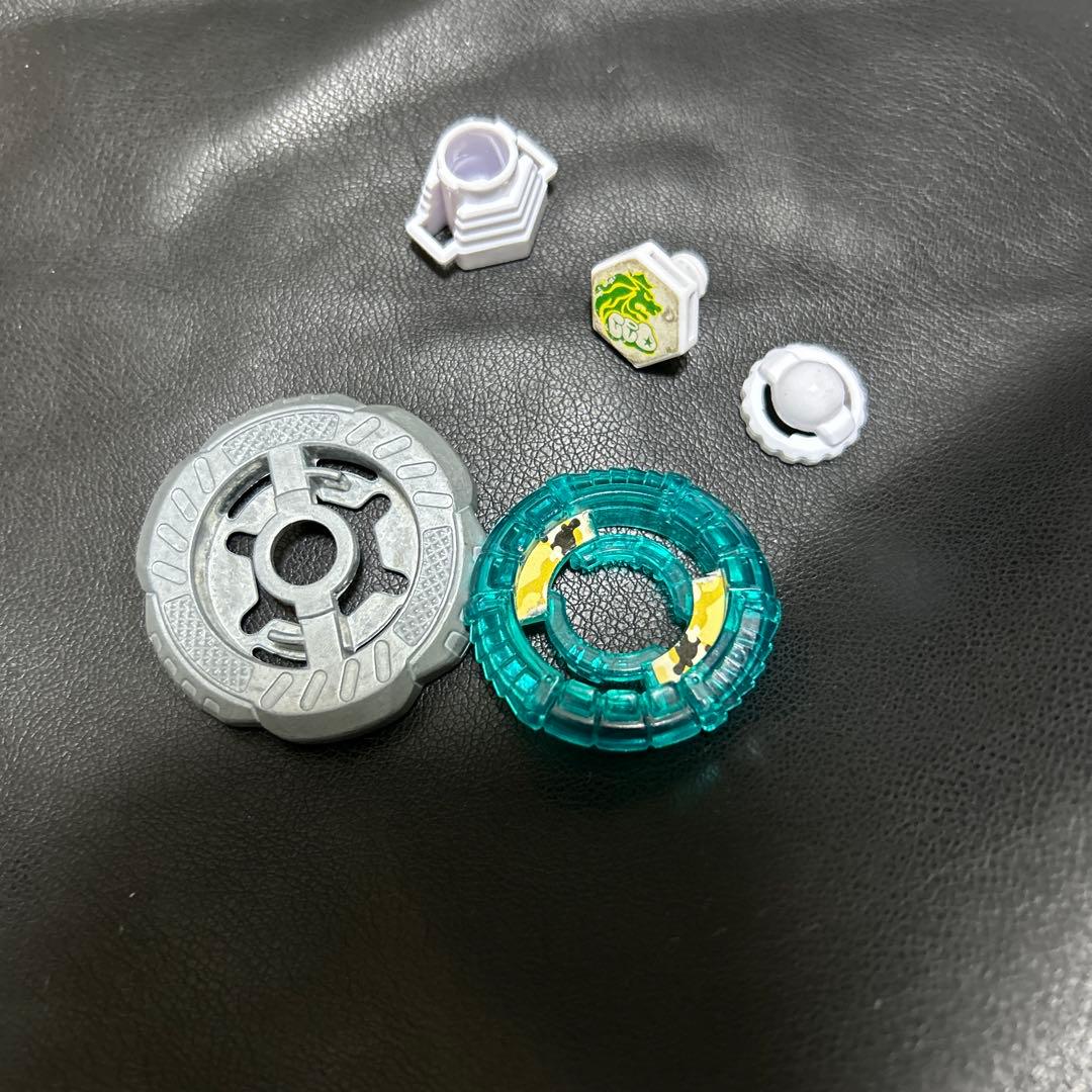 メタルファイトベイブレード ロックレオーネ - メルカリ