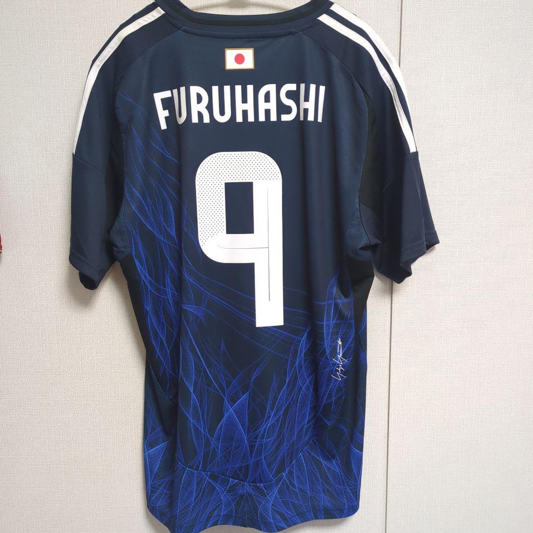 Y-3 日本代表 ユニフォーム 古橋選手 9 Y-3 日本代表 ユニフォーム 古橋選手 9 - メルカリ