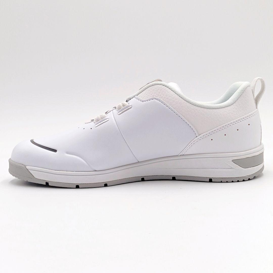 タグ付未使用】ミズノ ゴルフシューズ BOA 24cm スパイクレス 白