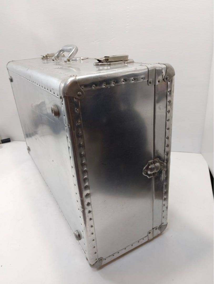 希少】大型 アルミトランク ヴィンテージ 収納ボックス 什器