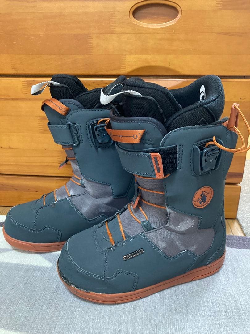 スノーボードブーツ　Deelux ID7.1 LARA ID LARA BOA | TACTICS JAPAN | Standing Sideway,Moving Forword.