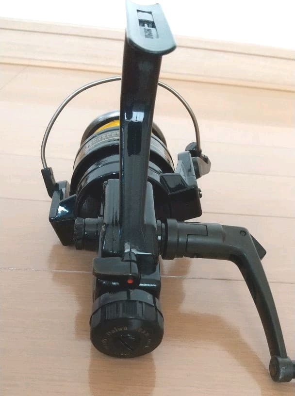 ダイワ ウィスカーカーボ SS1000RD 軽量リアドラグリール《希少品》