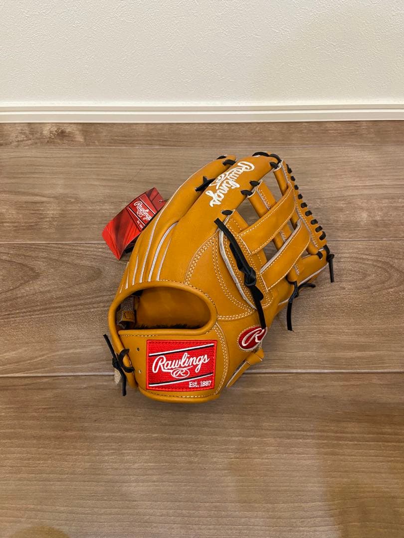 新品タグ付き　ローリングス　軟式グローブ 右投げ用 新品タグ付き ローリングス 軟式グローブ 右投げ用